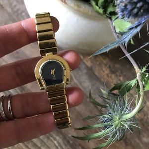 Vintage Gucci Watch (New Battery) *Small